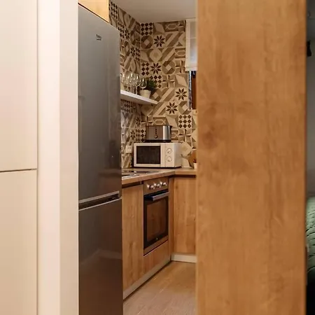 דירה Superb 2br - Old Town - Netflix + Prime